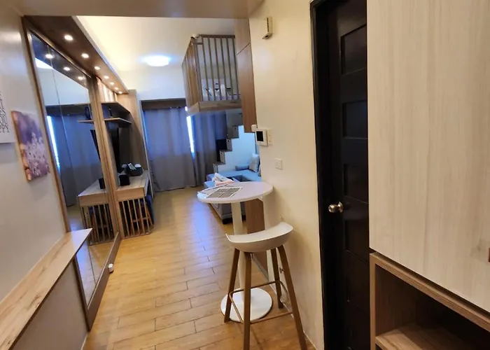 Nordic Rsquare - With Pool Access Apartamento Manila