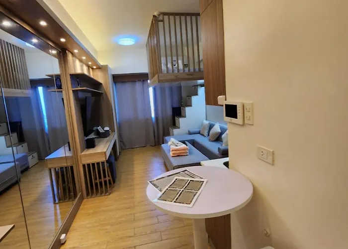 Nordic Rsquare - With Pool Access Apartamento Manila