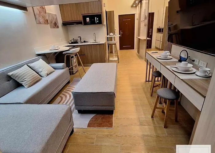Nordic Rsquare - With Pool Access *